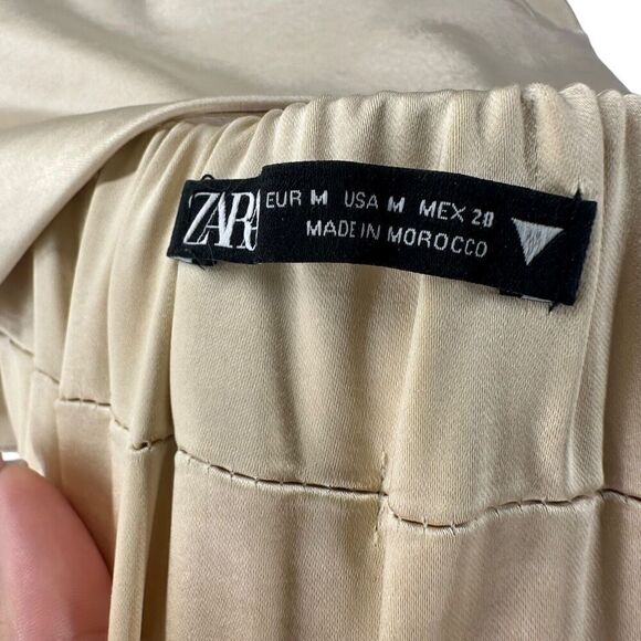 ZARA Satin Crop Top Ivory Ruched Spaghetti Strap Size M Elastic Back Panel Chic - Picture 5 of 6